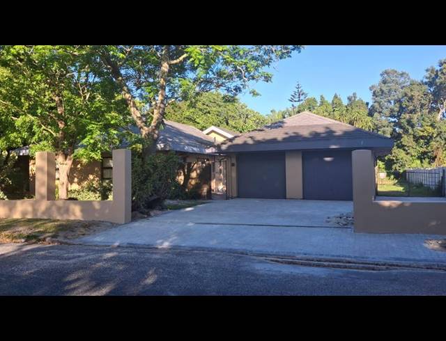 5 BEDROOM PROPERTY TO RENT IN SONEIKE